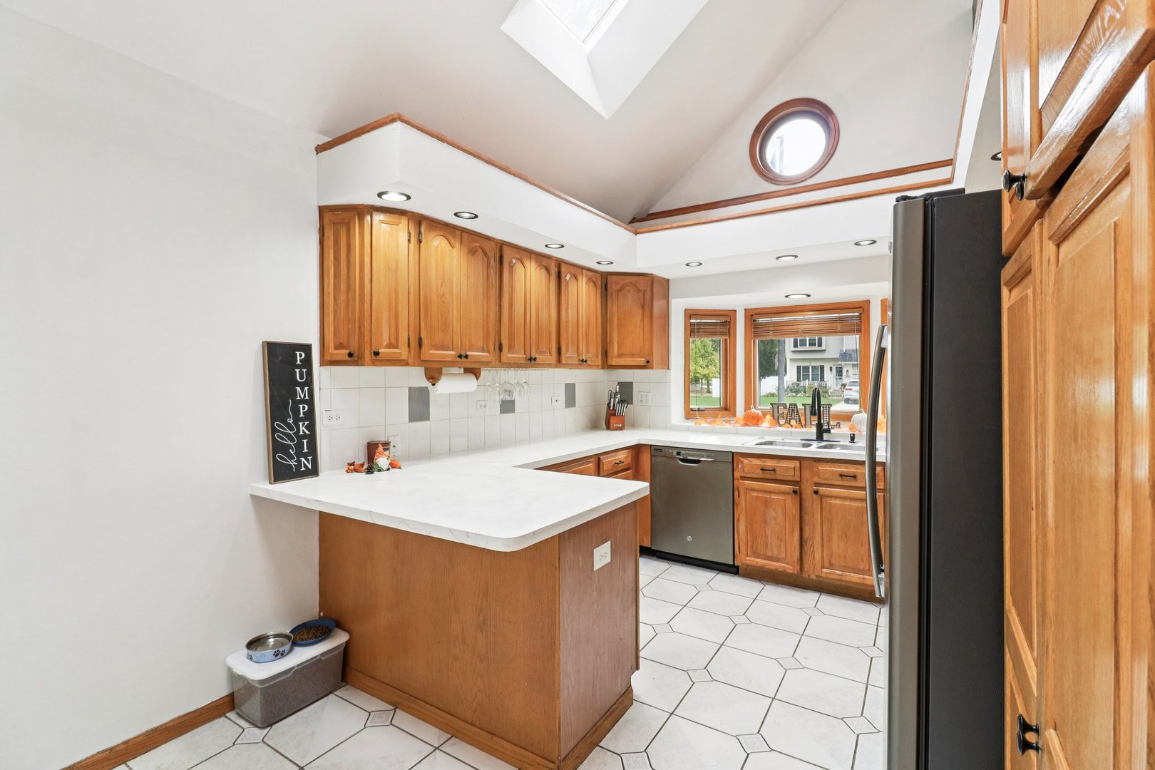 1039 S School Street, Lombard, IL 60148