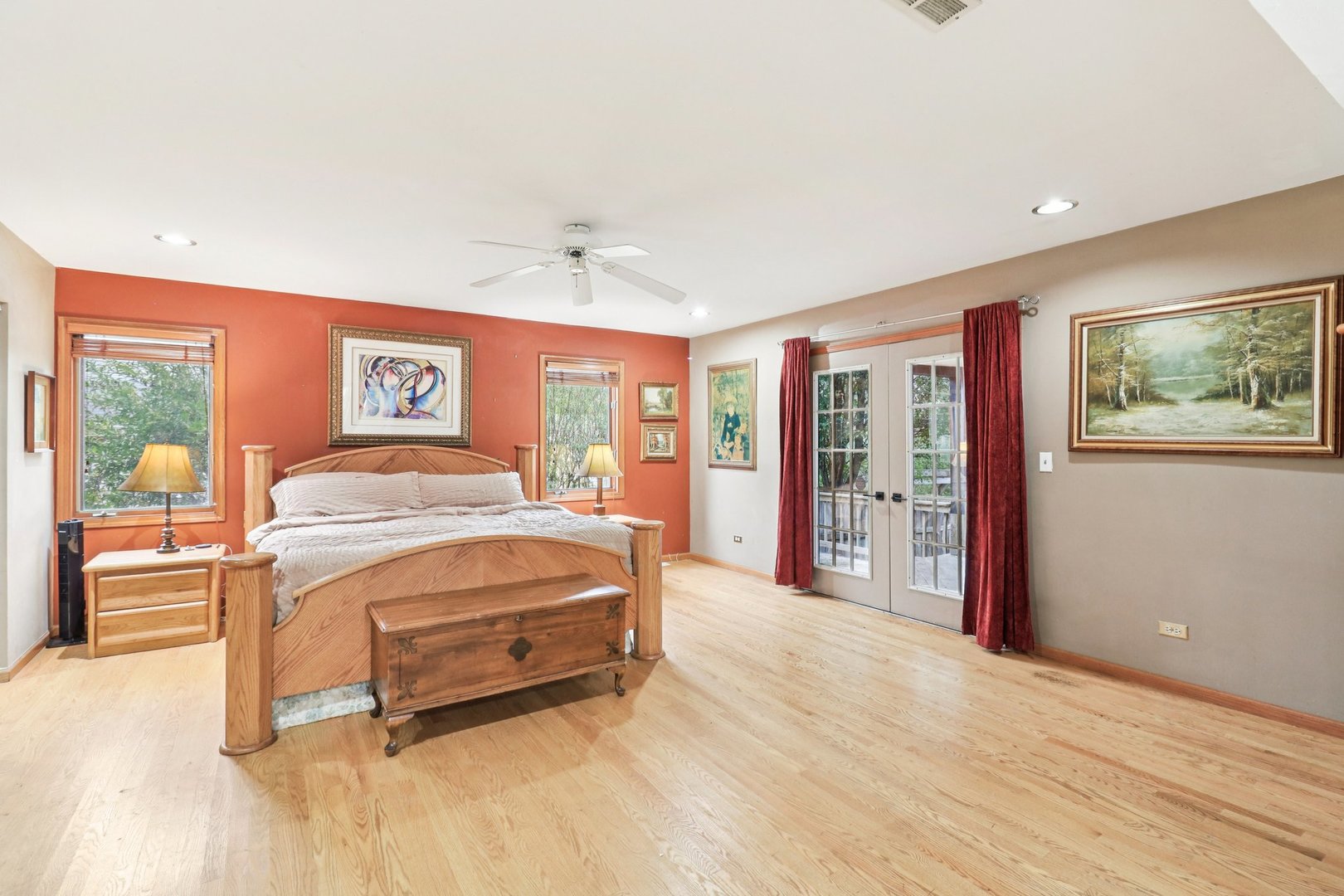 1039 S School Street, Lombard, IL 60148