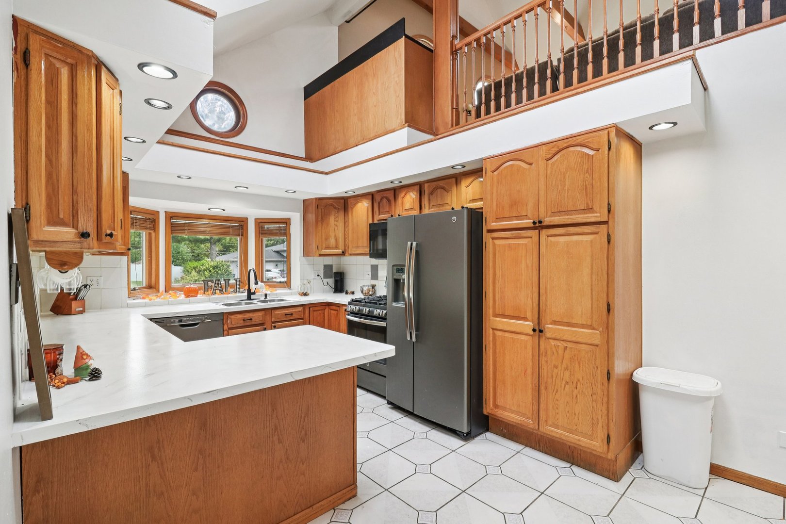 1039 S School Street, Lombard, IL 60148