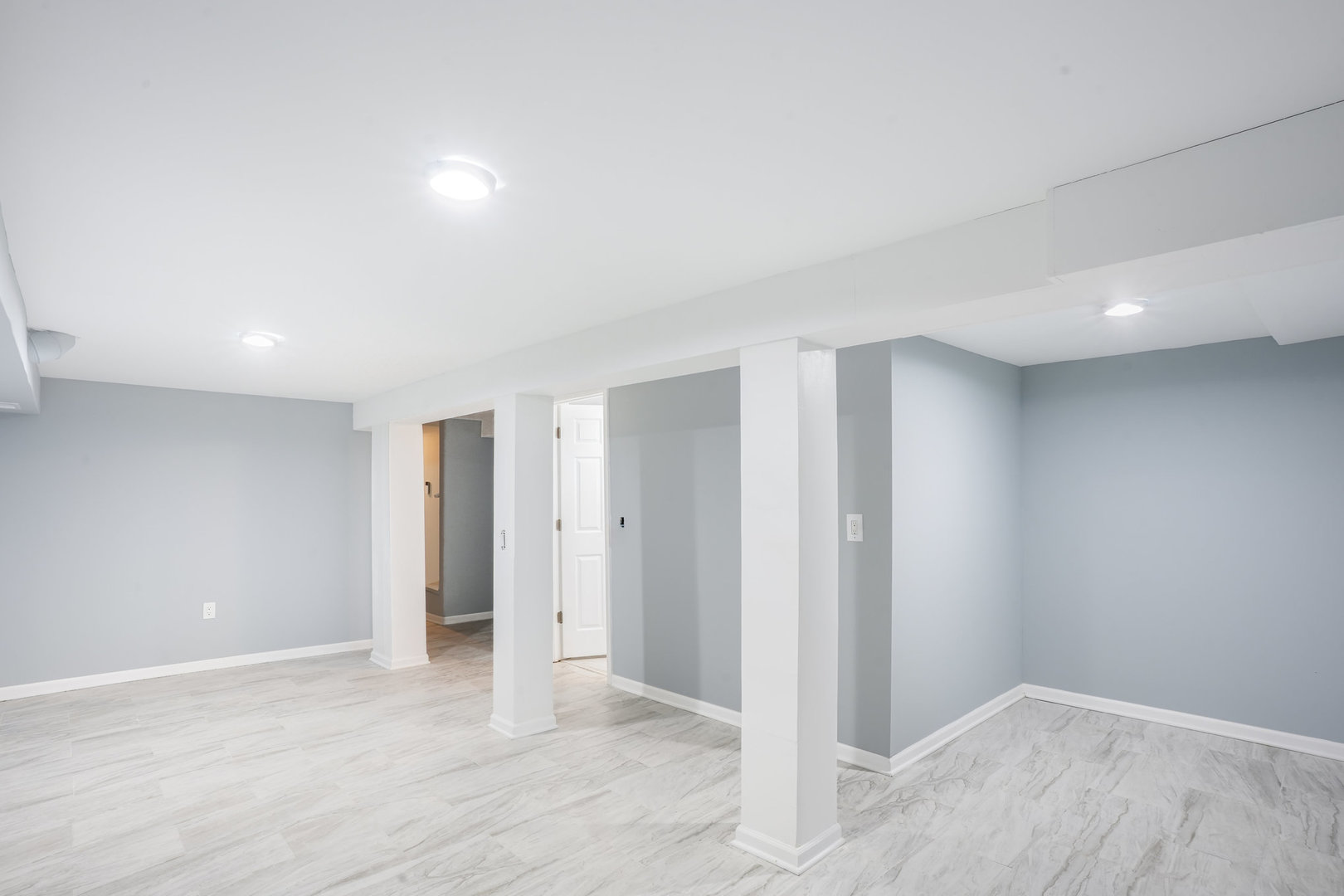 6954 S Prairie Avenue, Chicago, IL 60637