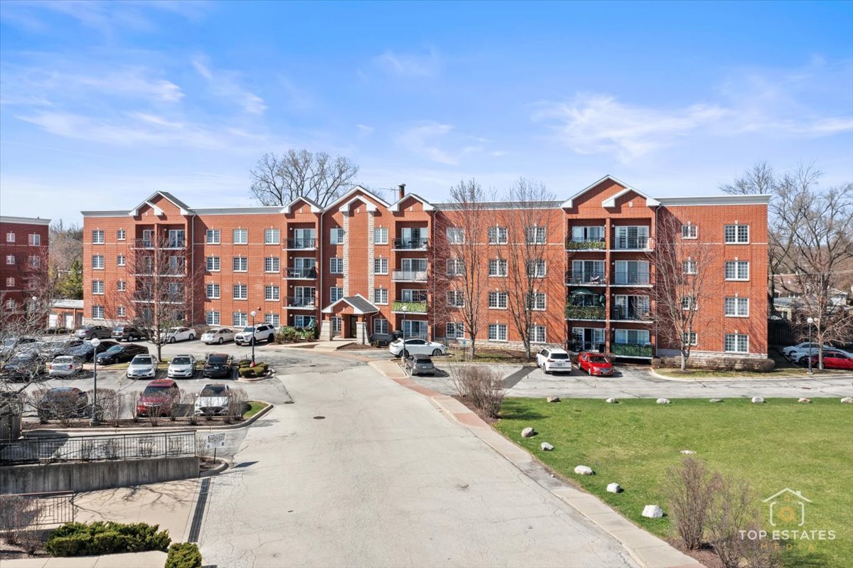 3501 WELLINGTON Court #409, Rolling Meadows, IL 60008