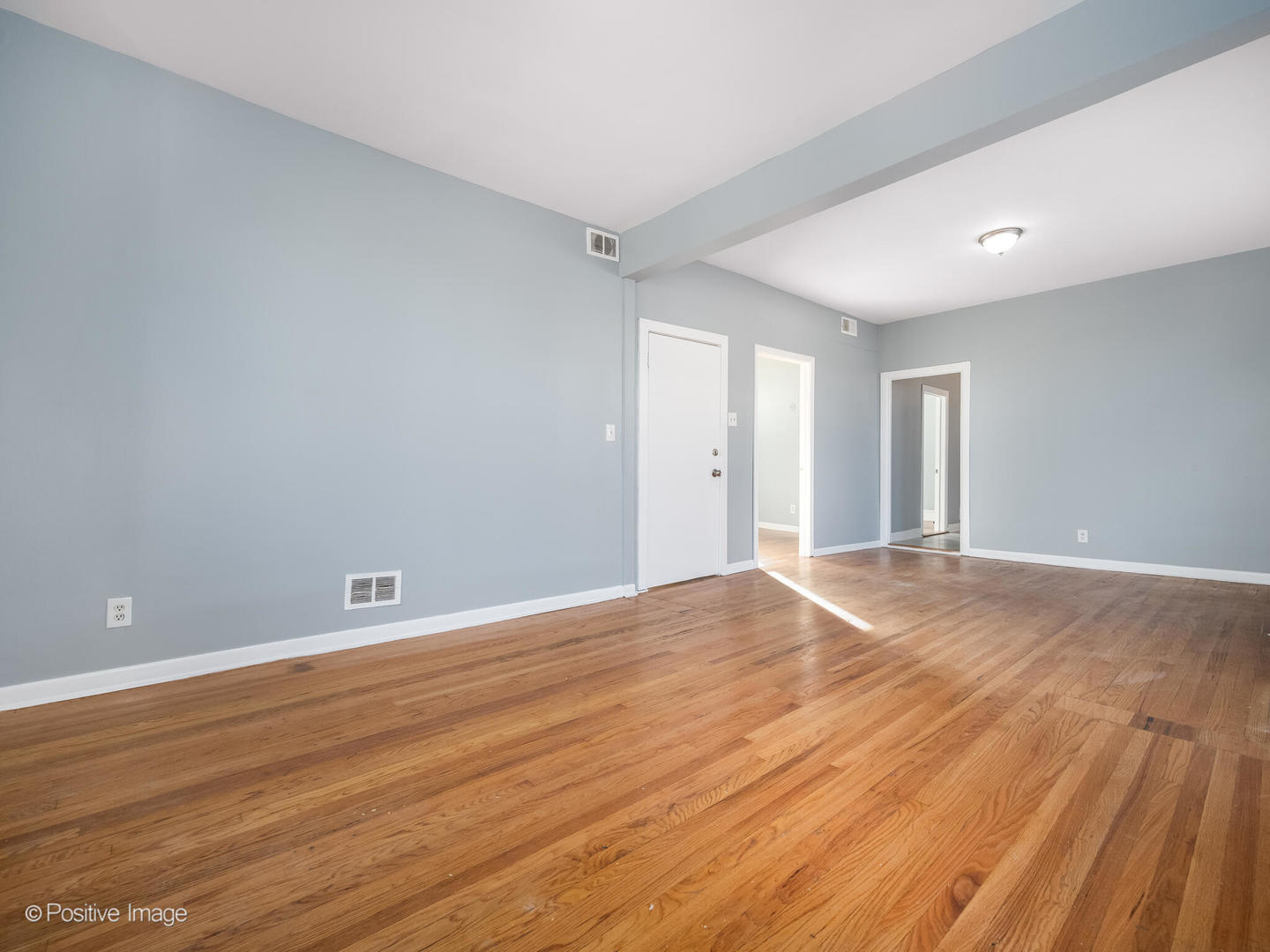 4024 N Kedzie Avenue #2, Chicago, IL 60618