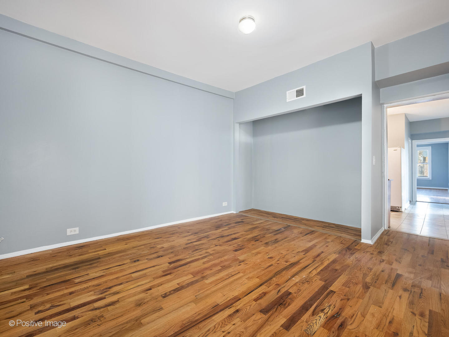 4024 N Kedzie Avenue #2, Chicago, IL 60618