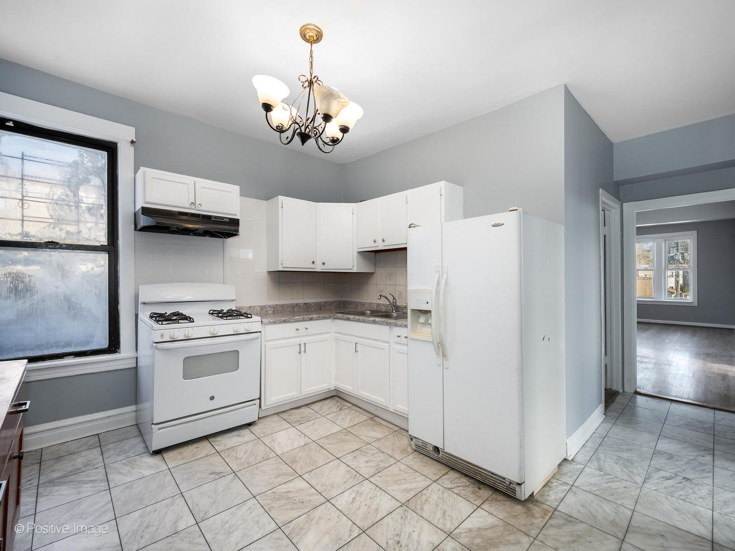 4024 N Kedzie Avenue #2, Chicago, IL 60618