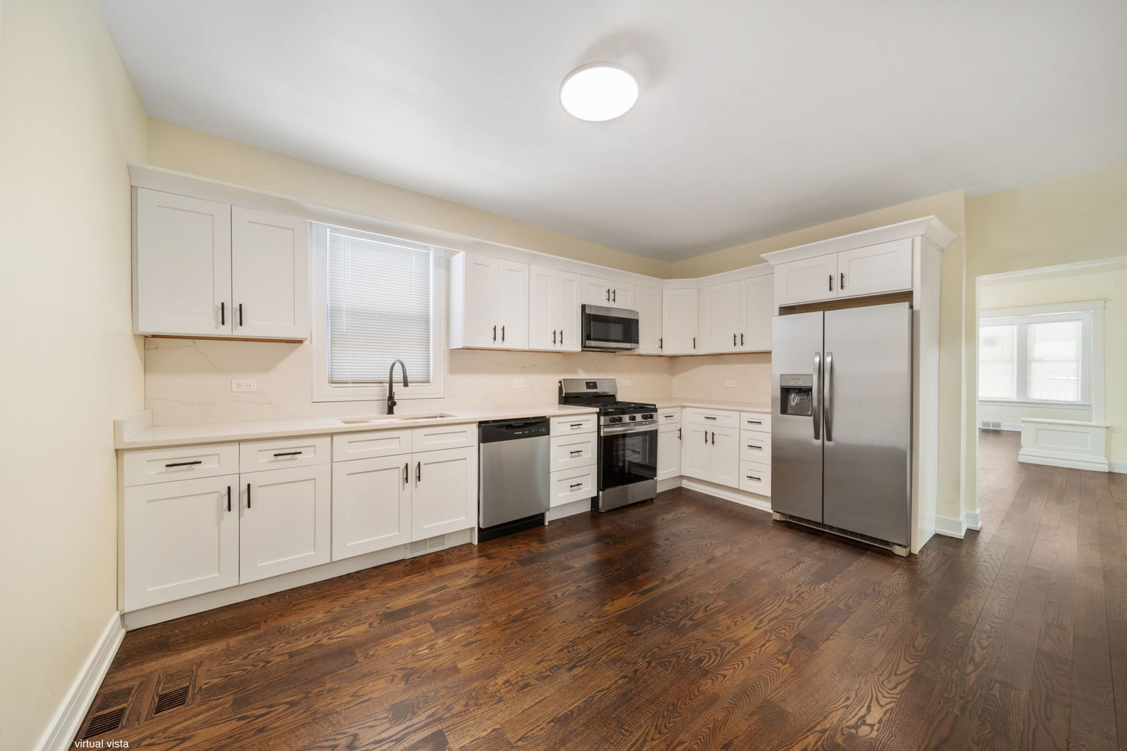 12000 S Perry Avenue, Chicago, IL 60628