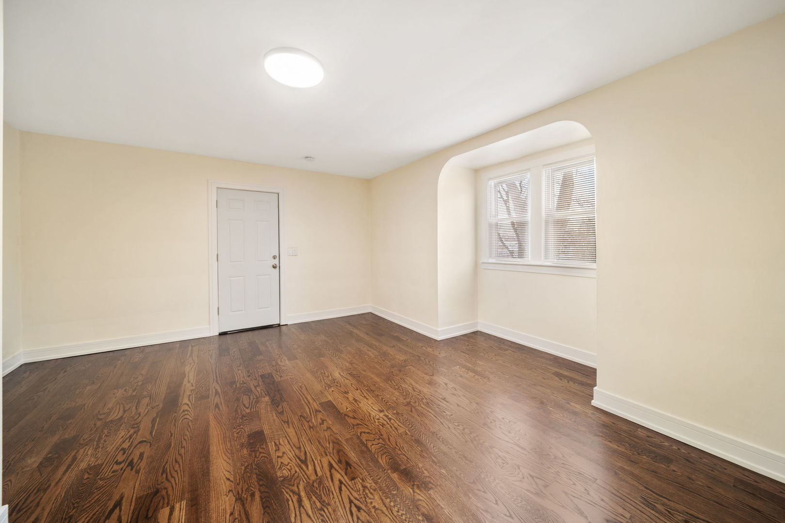 12000 S Perry Avenue, Chicago, IL 60628