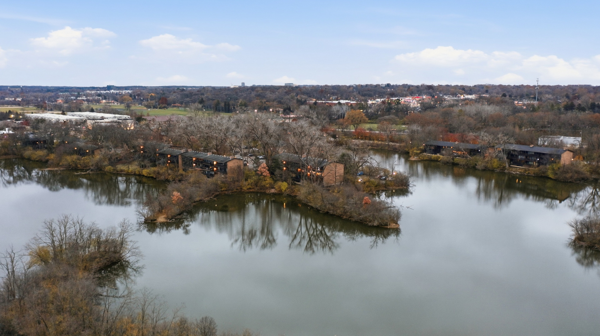 5512 E Lake Drive #C, Lisle, IL 60532