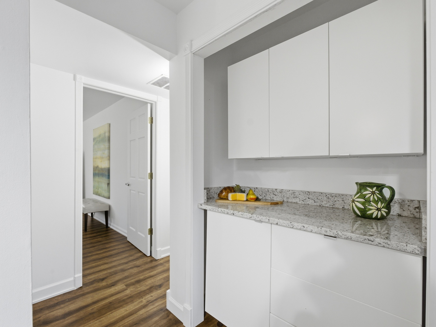 5512 E Lake Drive #C, Lisle, IL 60532