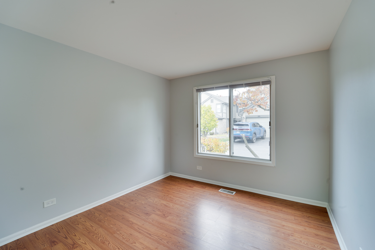 365 Grissom Lane #365, Hoffman Estates, IL 60194