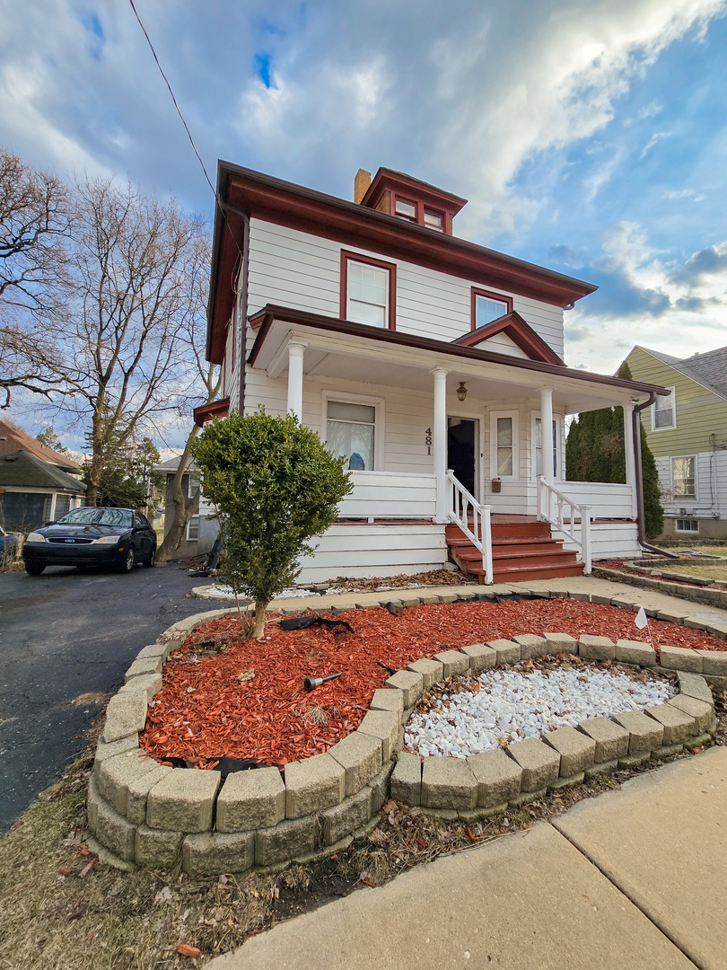 481 Division Street, Elgin, IL 60120