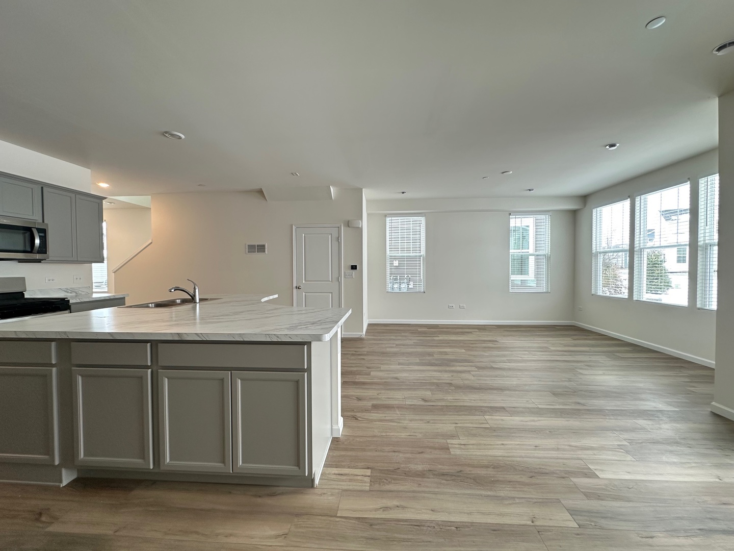 5924 Hawkweed Drive, Naperville, IL 60564