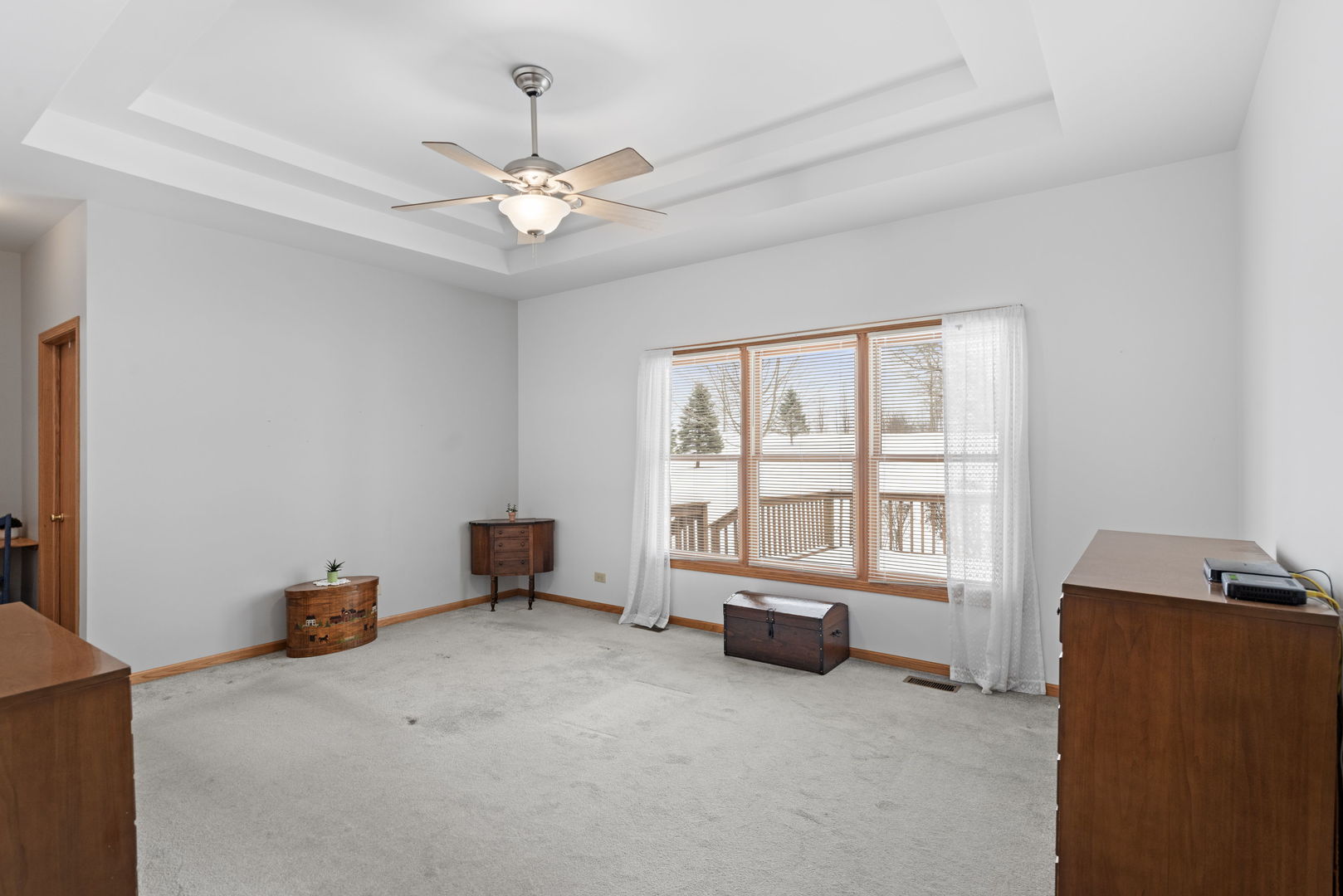 8207 Squirrel Drive, Spring Grove, IL 60081