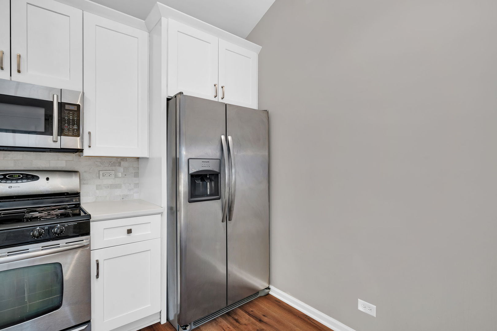 2357 Twilight Drive, Aurora, IL 60503