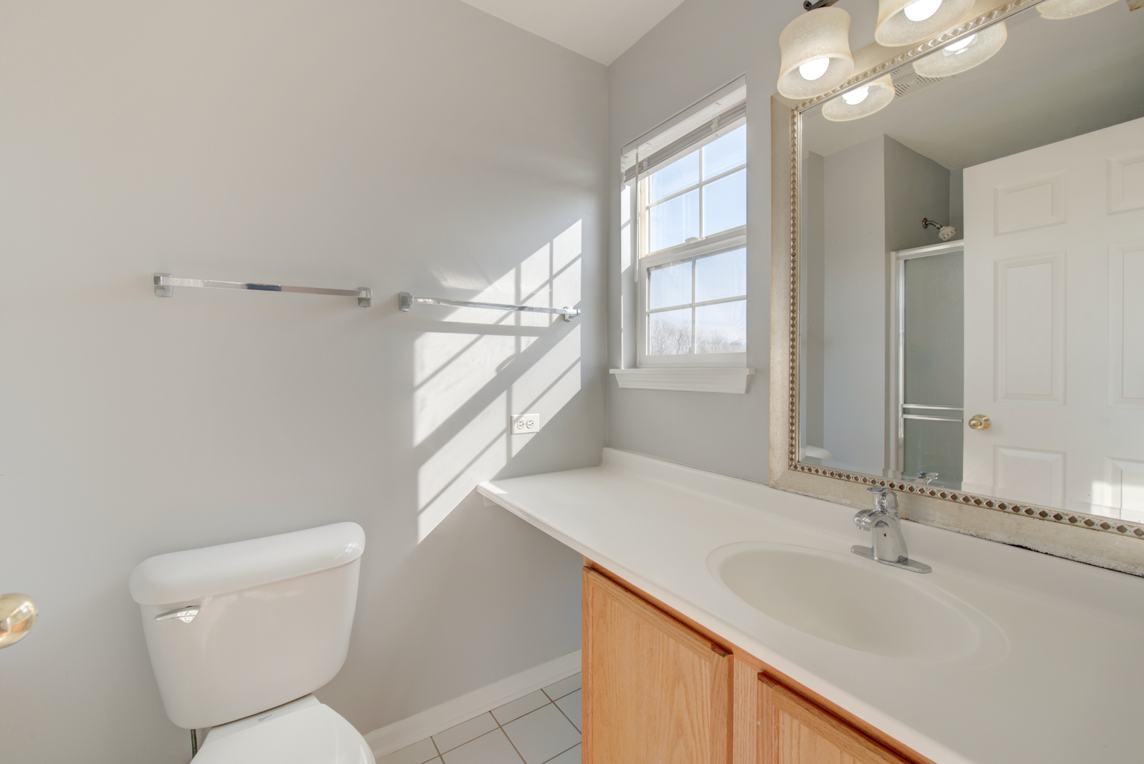 974 N Village Drive #4, Round Lake Beach, IL 60073