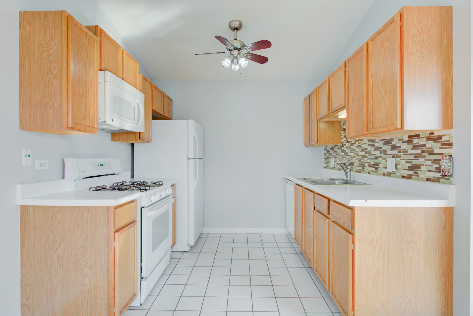 974 N Village Drive #4, Round Lake Beach, IL 60073