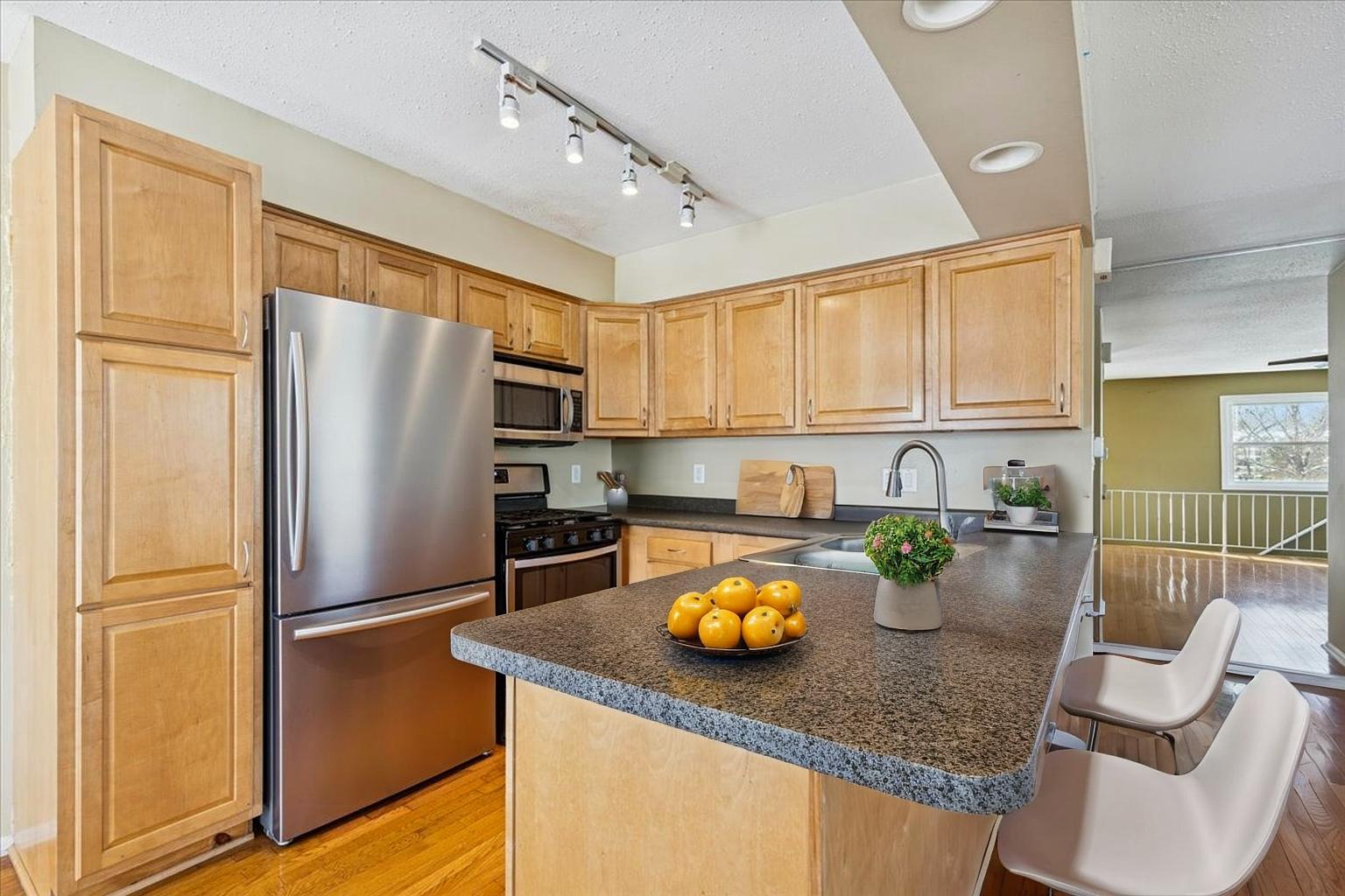 1142 Inverrary Lane #D-86, Deerfield, IL 60015