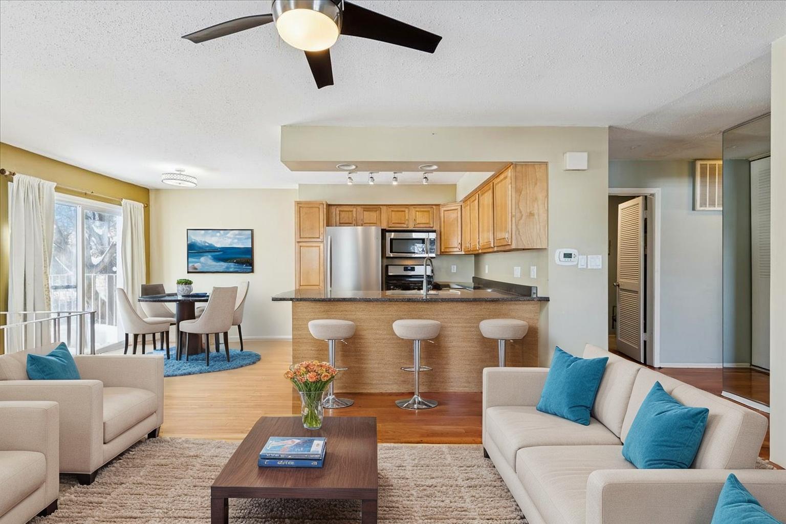 1142 Inverrary Lane #D-86, Deerfield, IL 60015