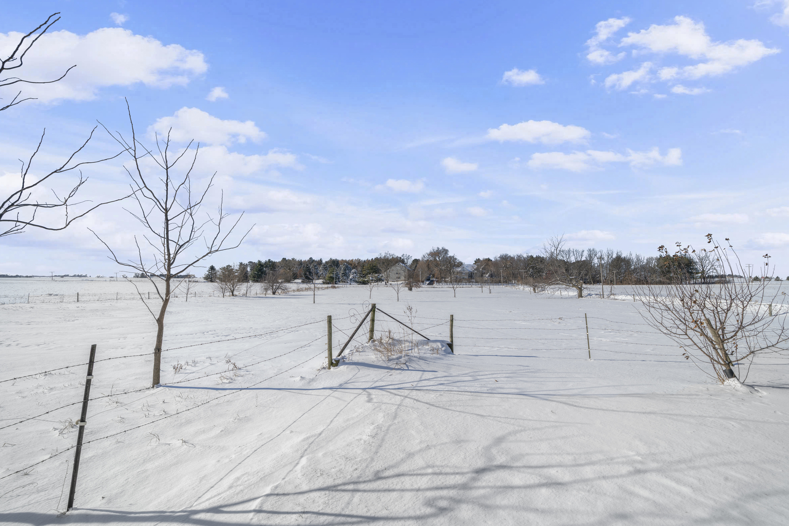 11410 Waterman Road, Waterman, IL 60556