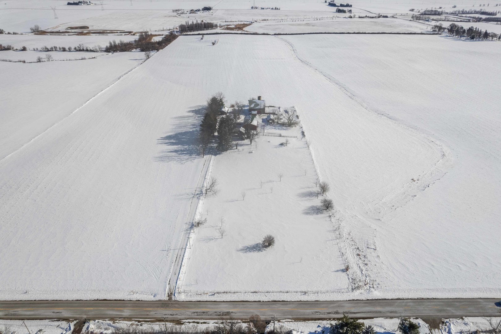 11410 Waterman Road, Waterman, IL 60556