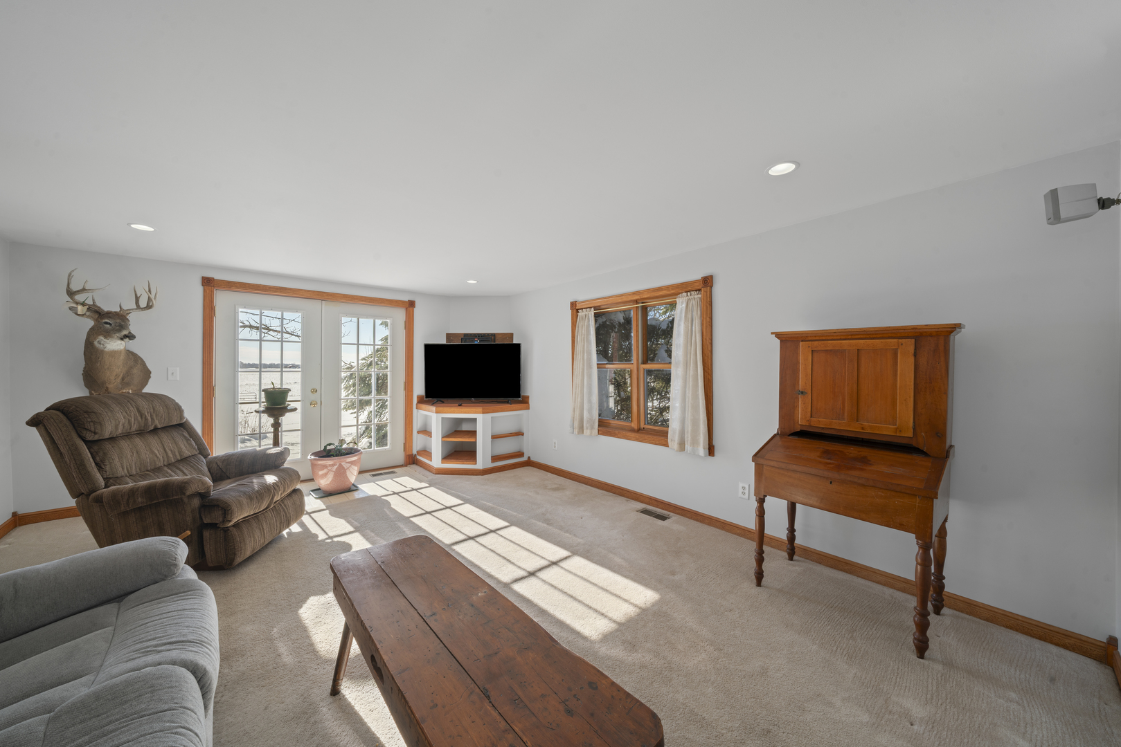 11410 Waterman Road, Waterman, IL 60556