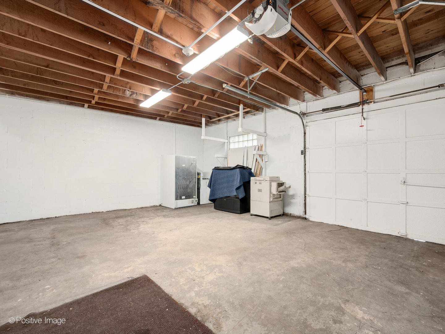 351 N York Road, Elmhurst, IL 60126