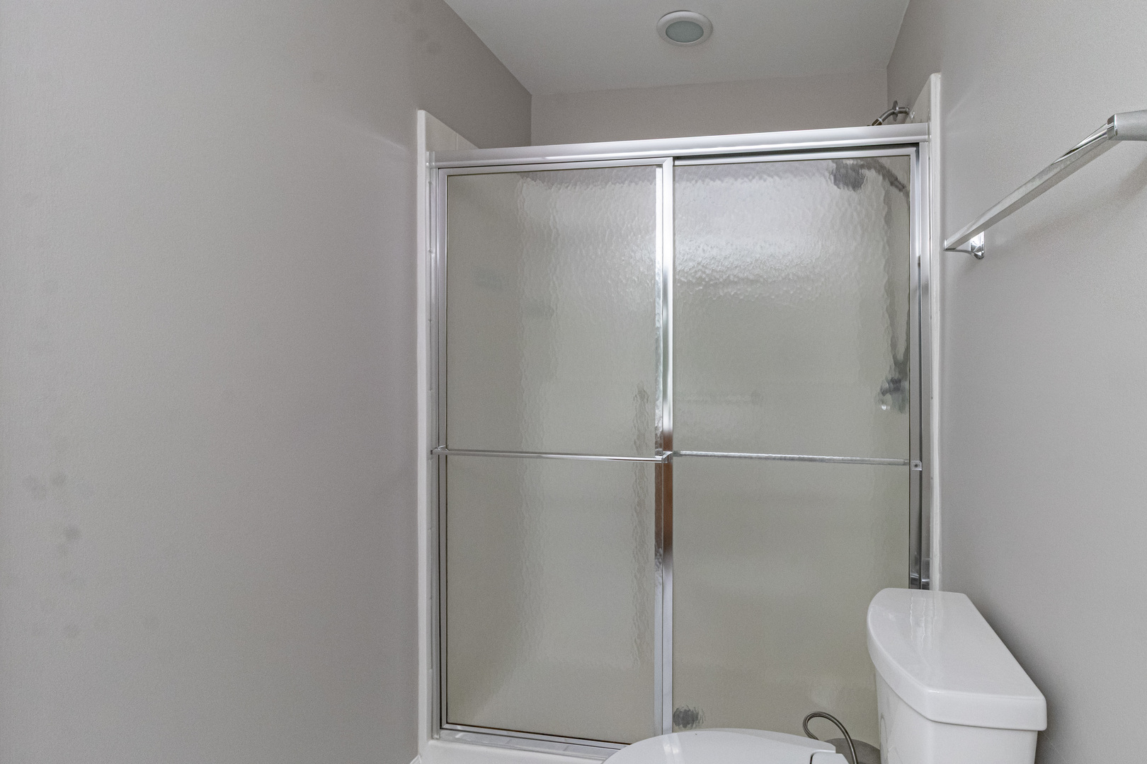 349 Pine Lake Circle, Vernon Hills, IL 60061