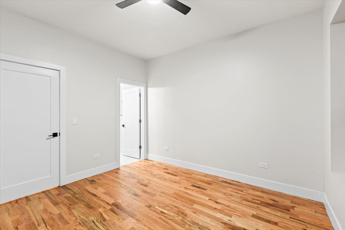 6128 S Rhodes Avenue #1, Chicago, IL 60637