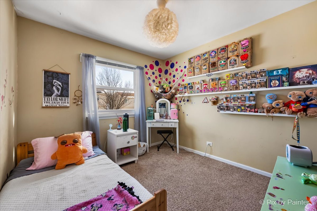 320 Homestead Drive, Bolingbrook, IL 60440