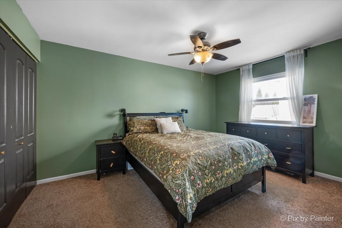 320 Homestead Drive, Bolingbrook, IL 60440