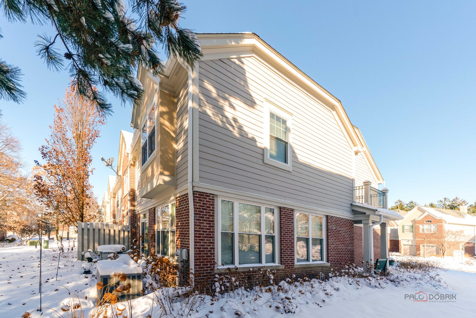 439 Pine Lake Circle, Vernon Hills, IL 60061