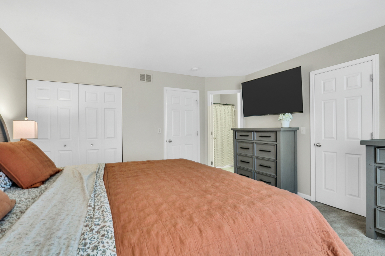 718 Baxter Court, Lake Villa, IL 60046