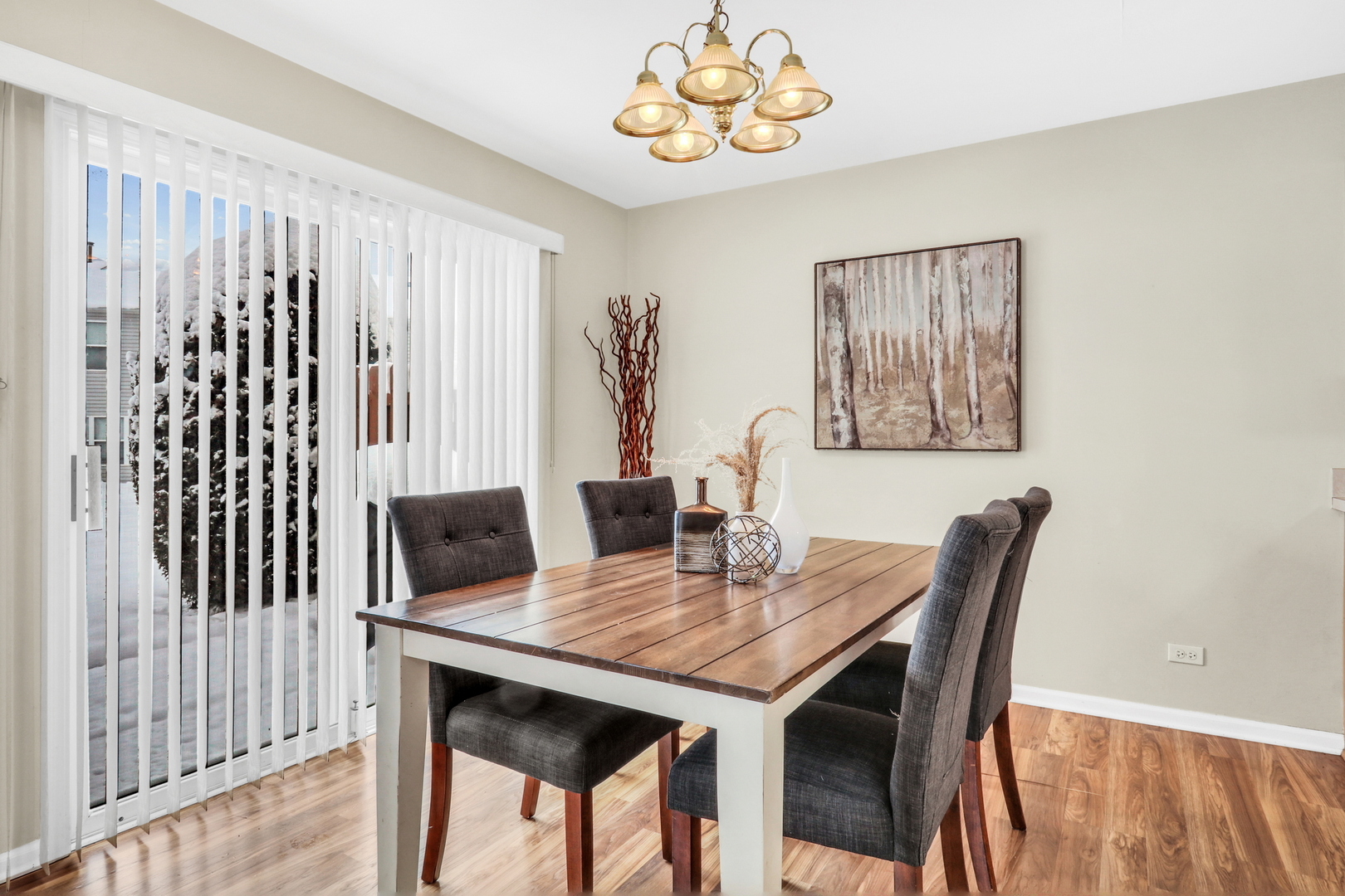 718 Baxter Court, Lake Villa, IL 60046