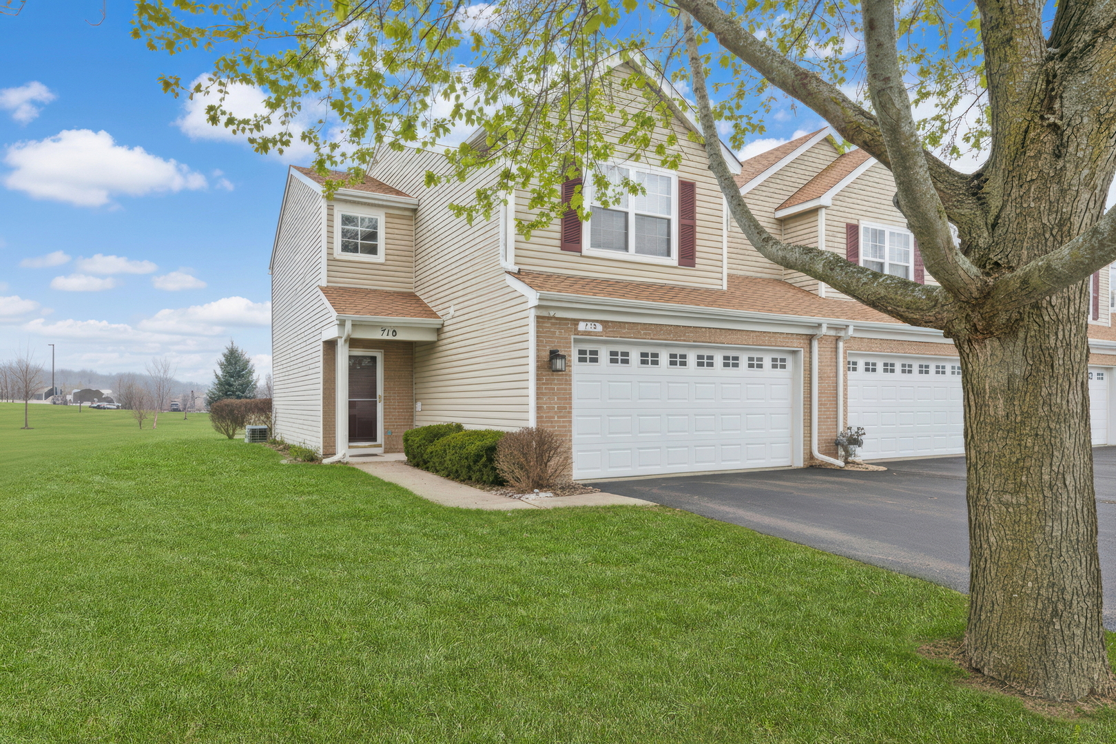 718 Baxter Court, Lake Villa, IL 60046