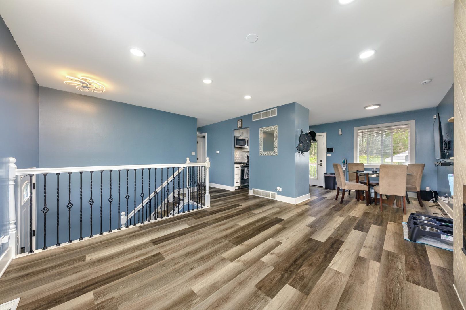 3626 Peach Grove Lane, Hazel Crest, IL 60429