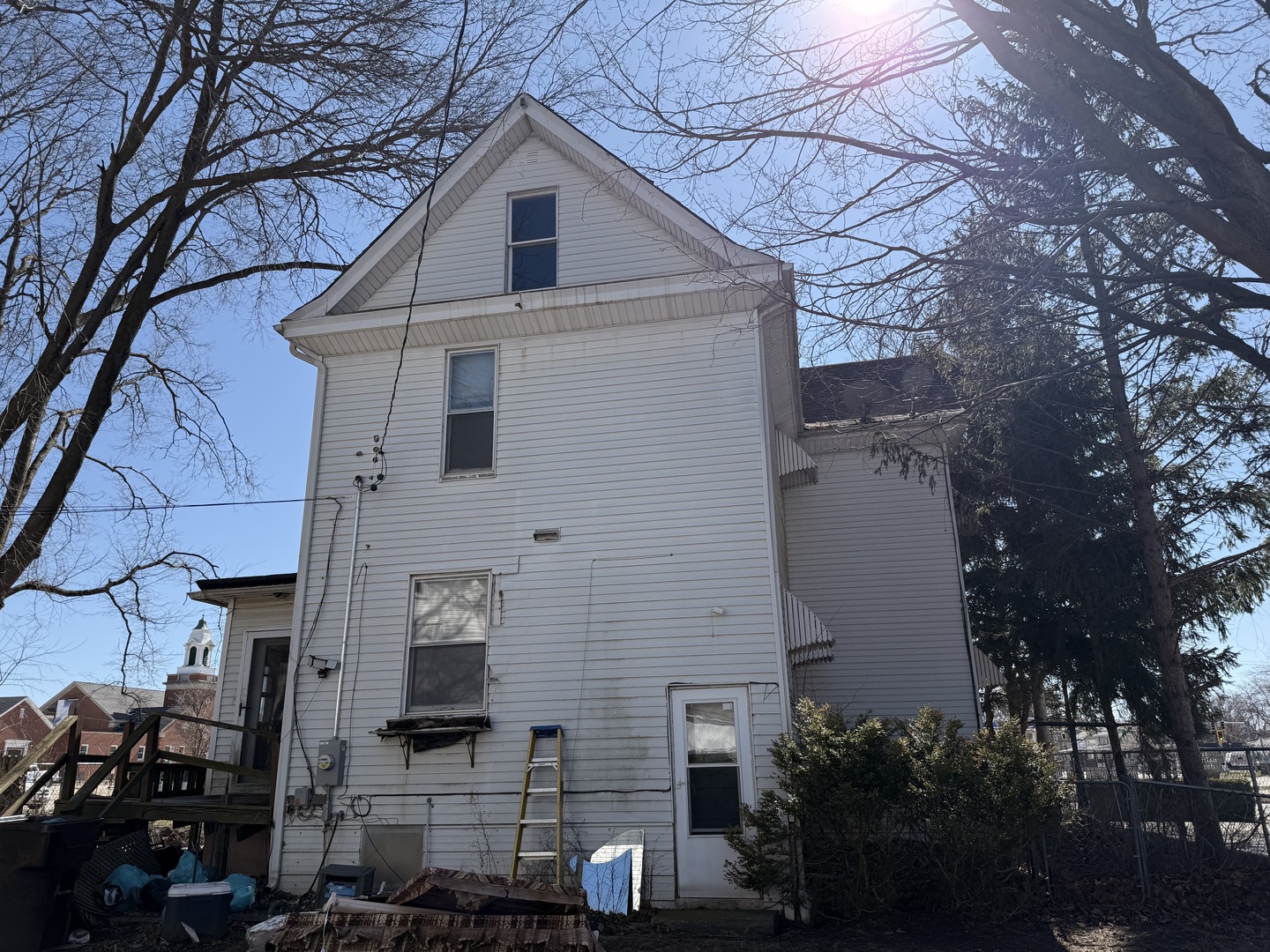 319 W Washington Street, Clinton, IL 61727