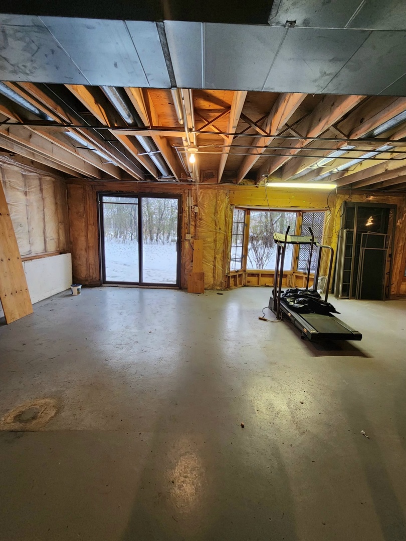 6808 Scotch Pine Trail, Darien, IL 60561