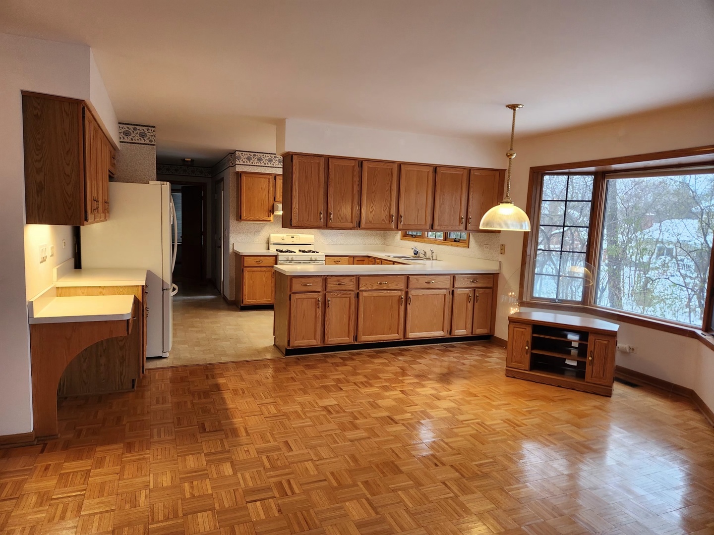 6808 Scotch Pine Trail, Darien, IL 60561