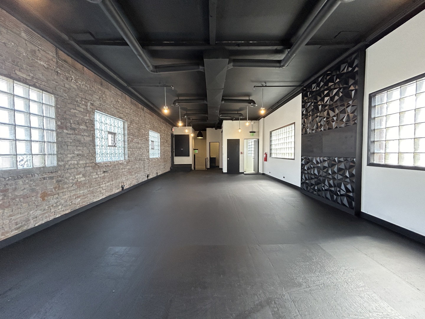 110 W Park Avenue, Elmhurst, IL 60126