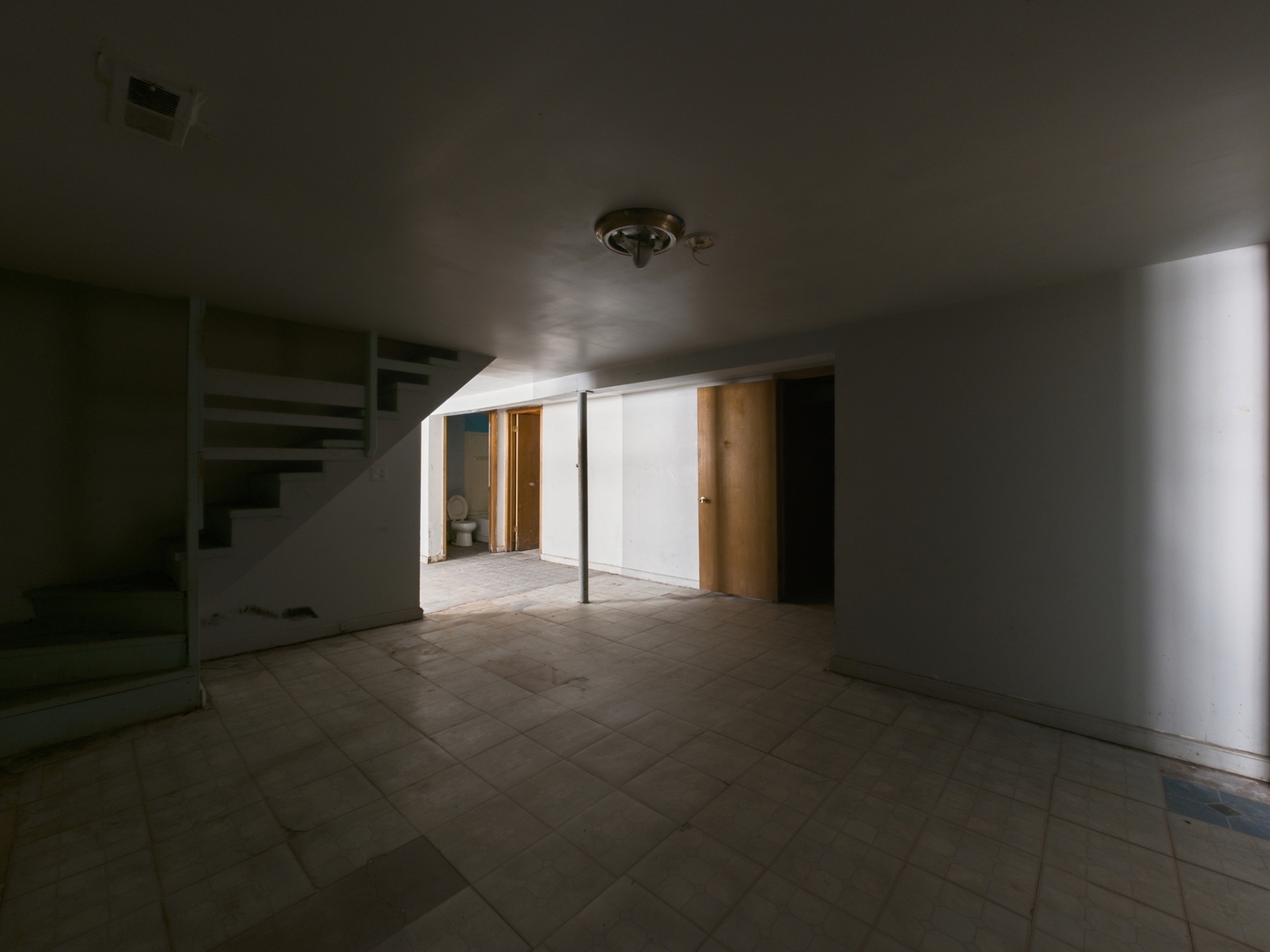 2001 S 11th Avenue, Maywood, IL 60153