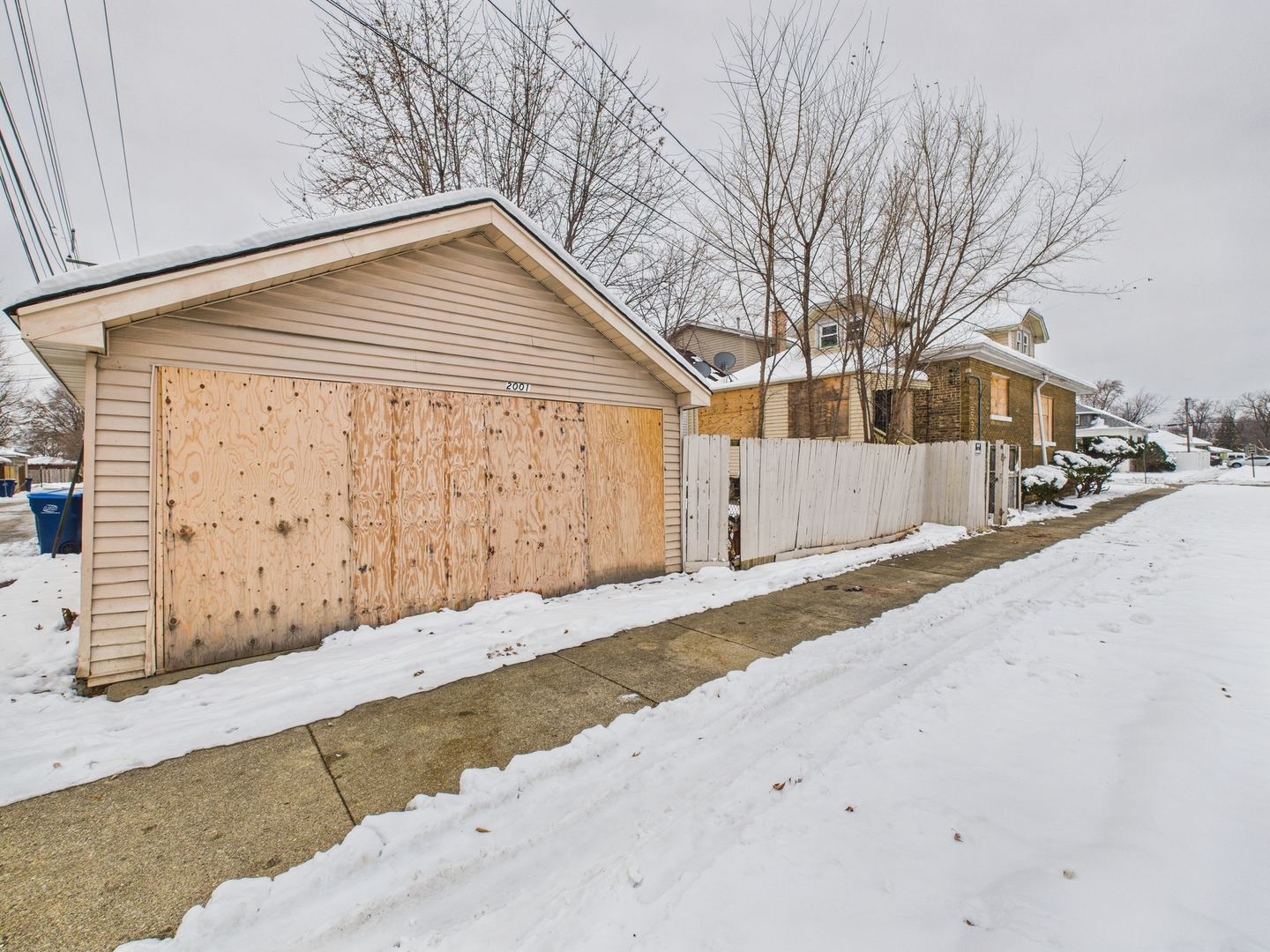 2001 S 11th Avenue, Maywood, IL 60153