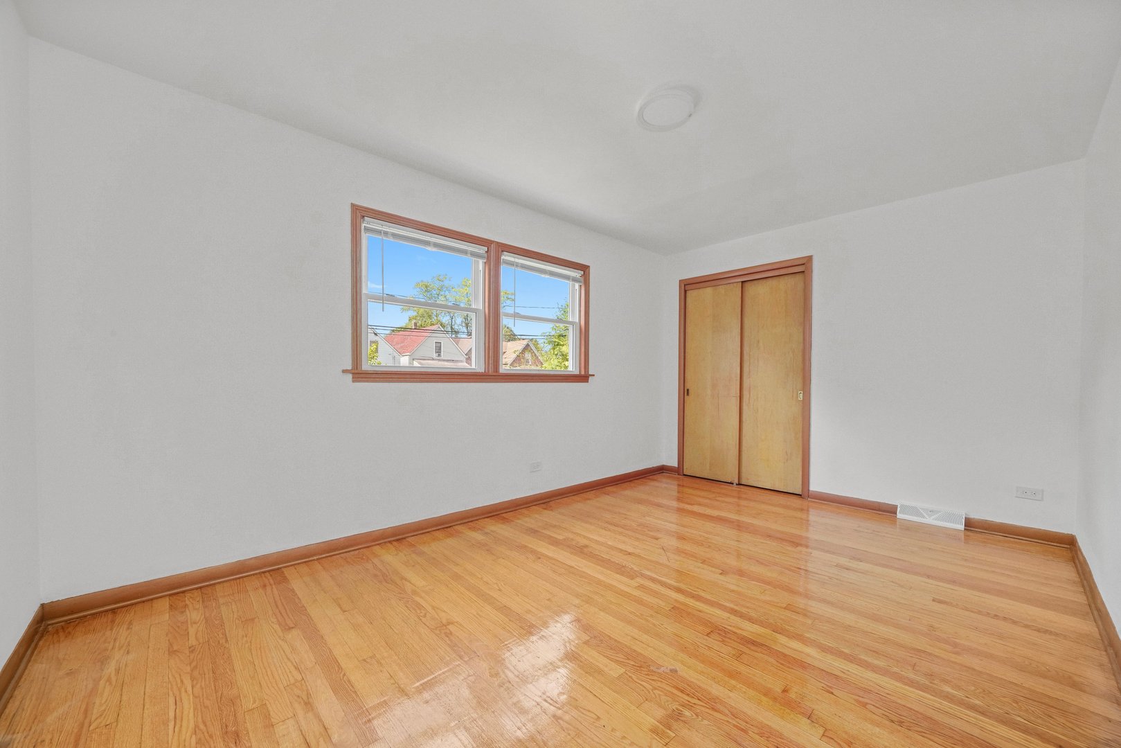 6642 S Wolcott Avenue, Chicago, IL 60636