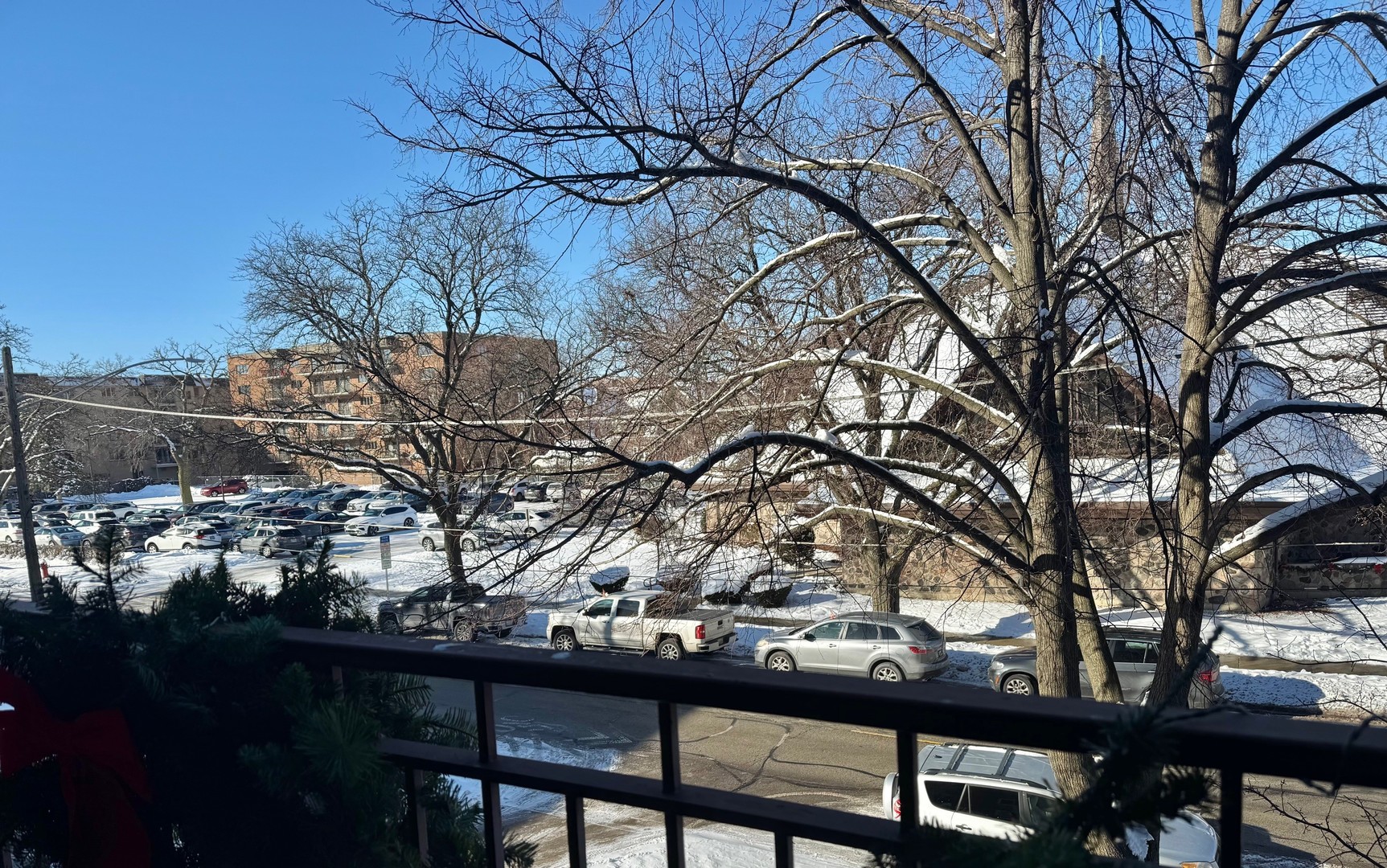 825 Pearson Street #3D, Des Plaines, IL 60016