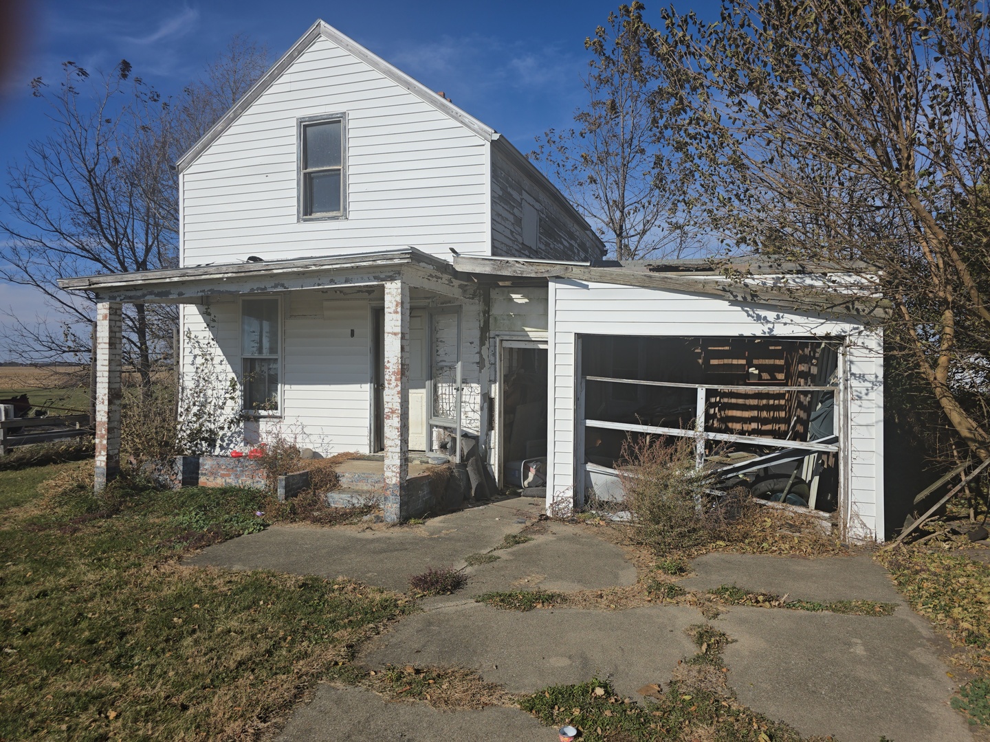 22904 E 1600 North Road, Merna, IL 61758