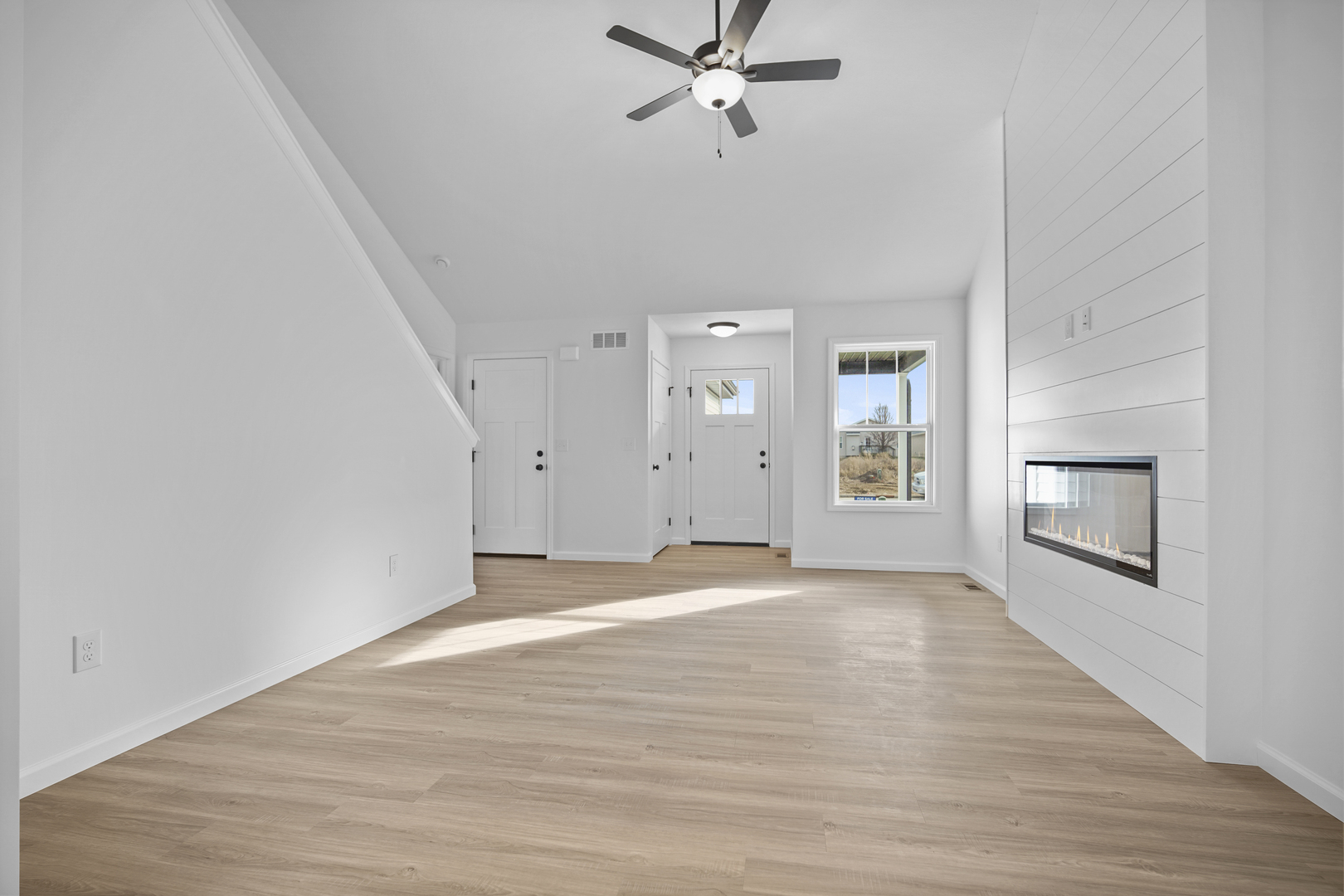 1 Eric Court, Bloomington, IL 61705