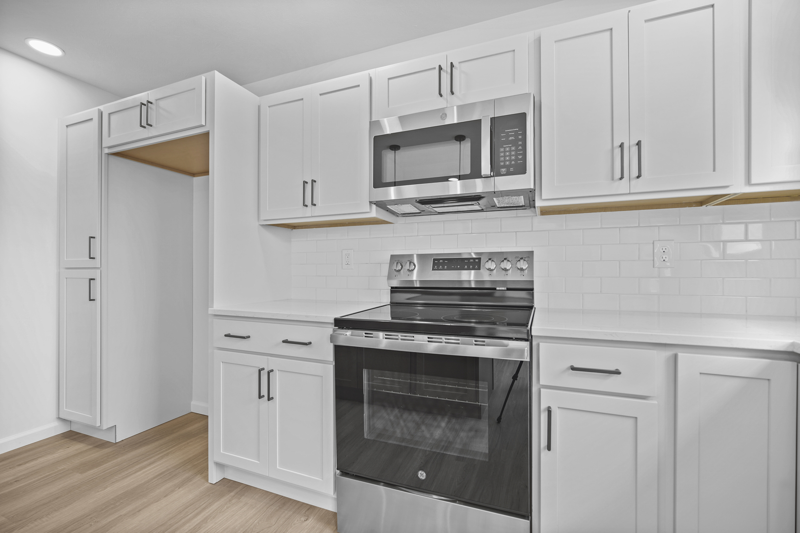 1 Eric Court, Bloomington, IL 61705