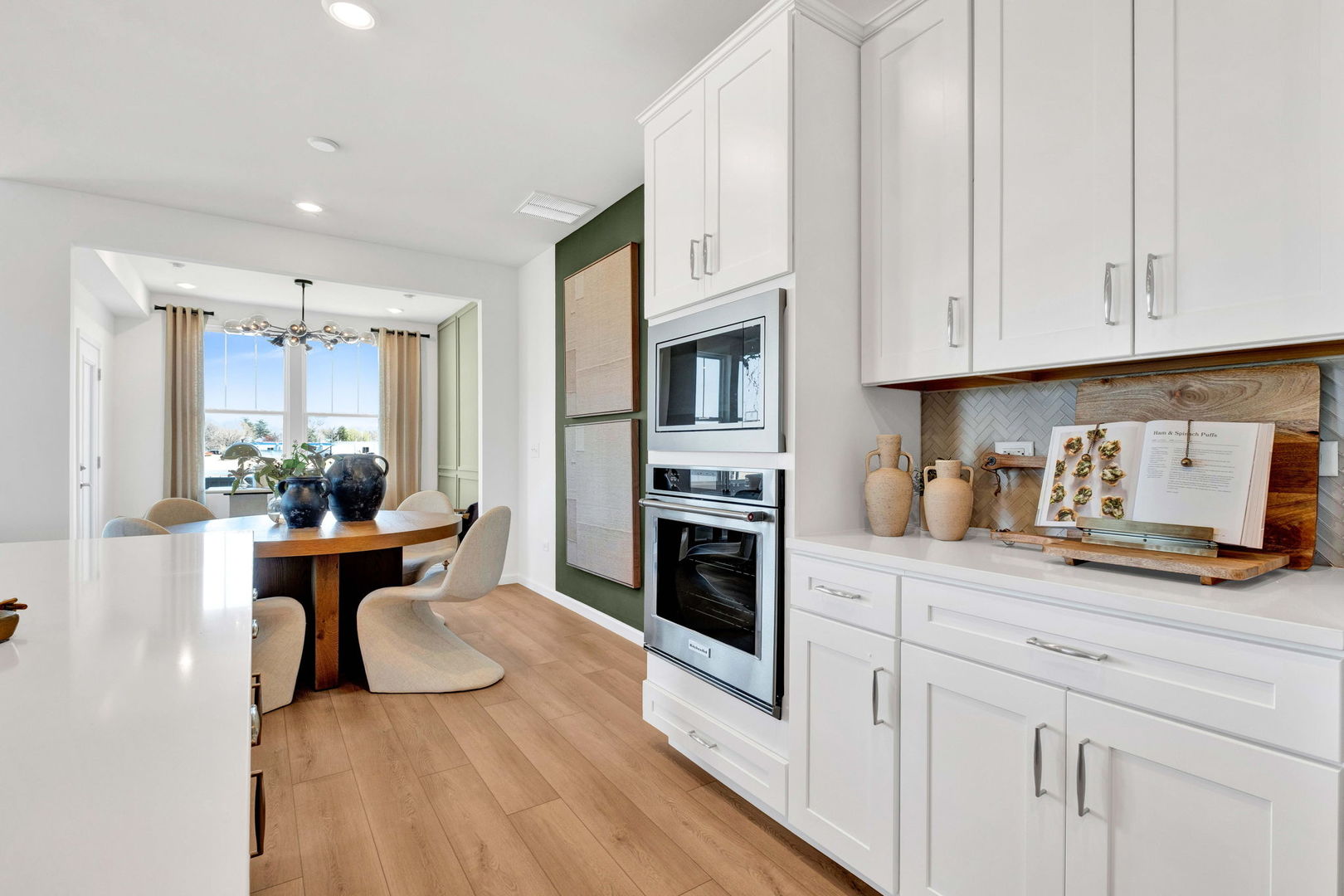 57 Weirich Way #78001, Batavia, IL 60510