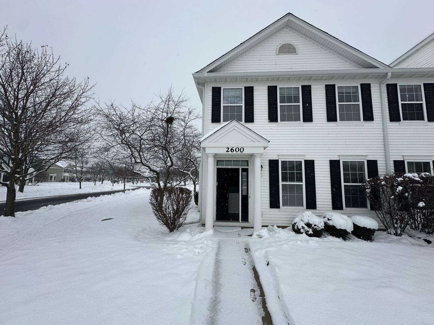 2600 Providence Avenue, Aurora, IL 60503