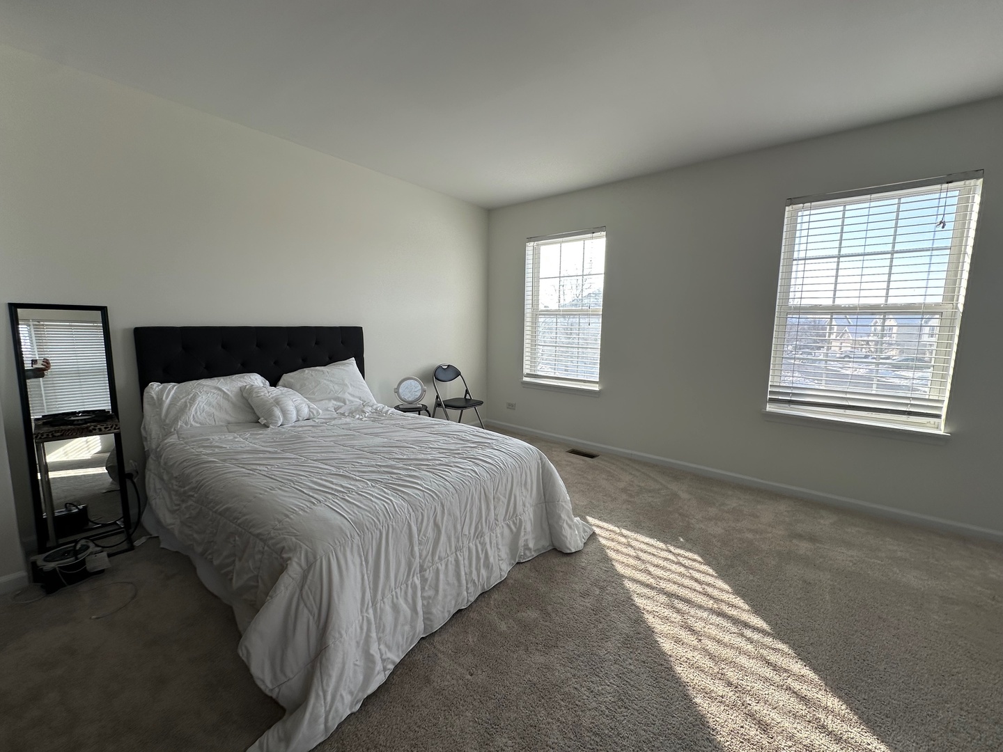 2600 Providence Avenue, Aurora, IL 60503