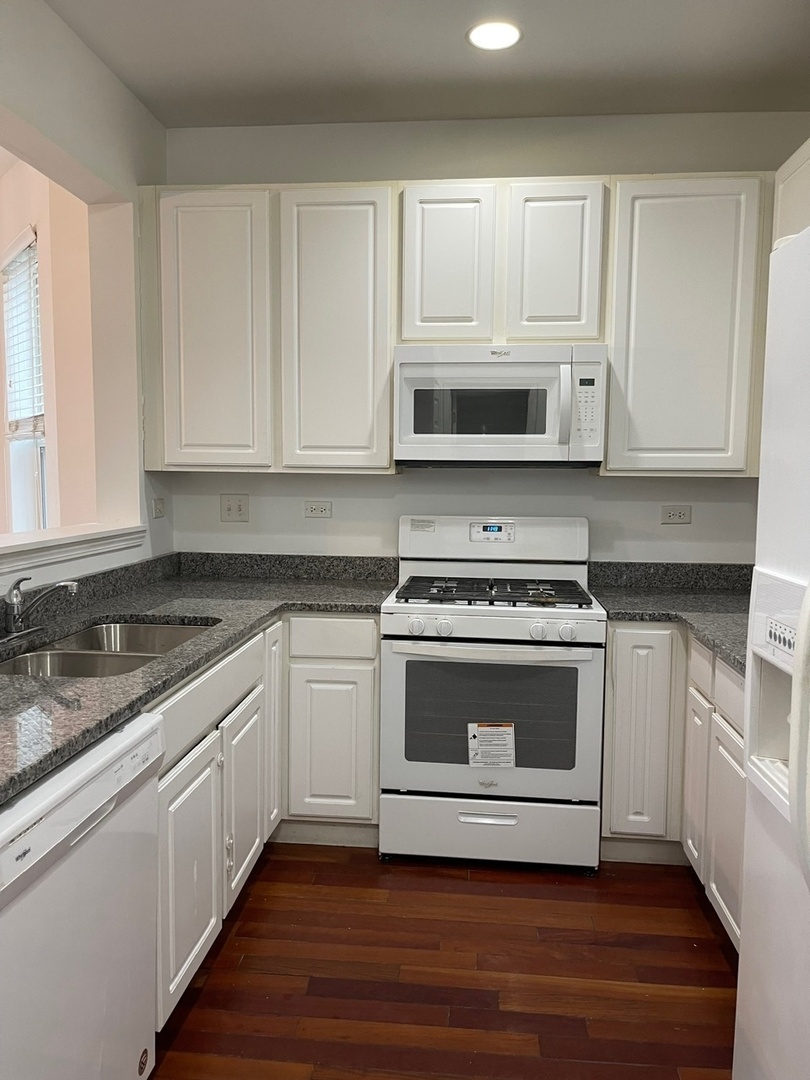 2600 Providence Avenue, Aurora, IL 60503