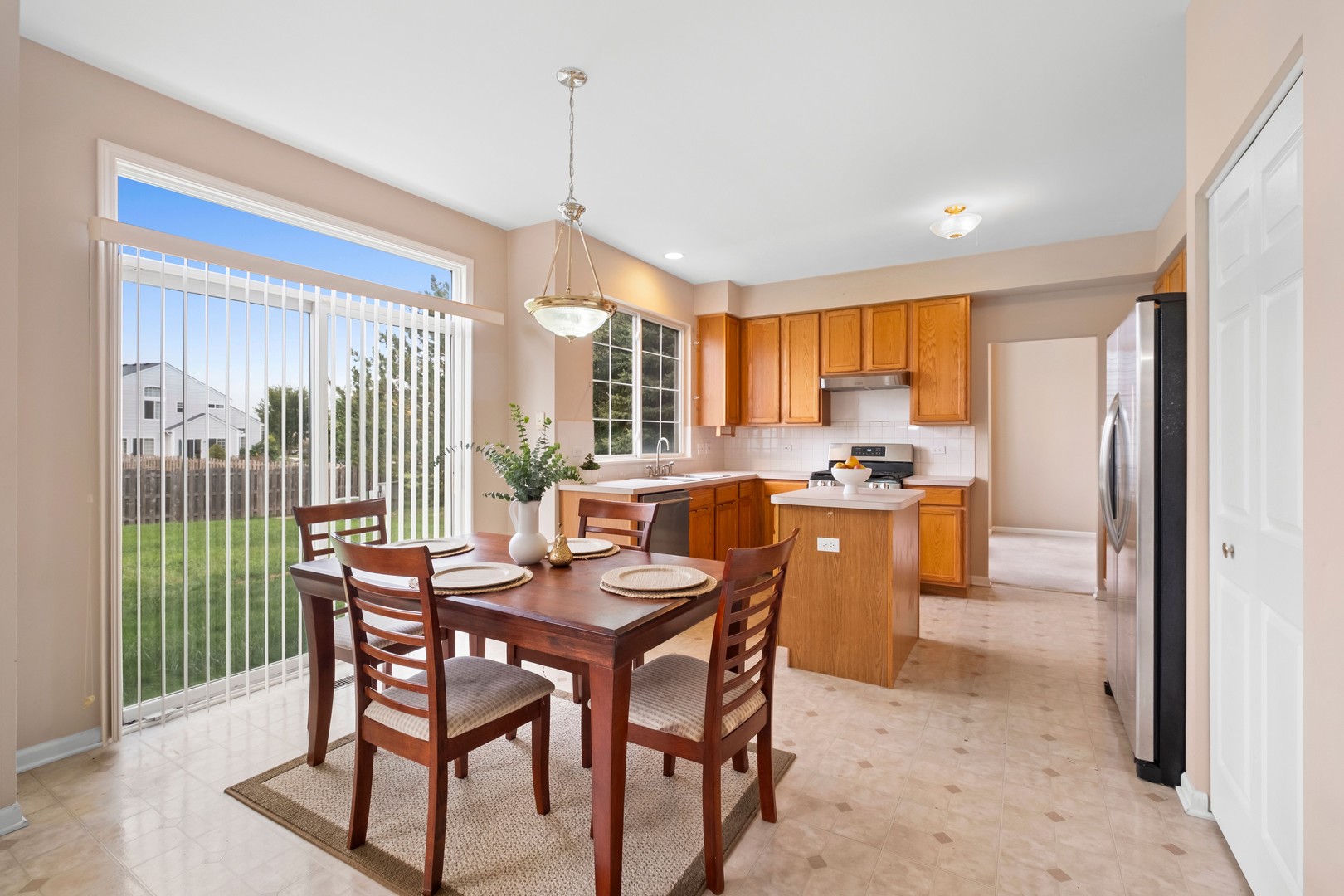 1300 Kettering Road, Mundelein, IL 60060